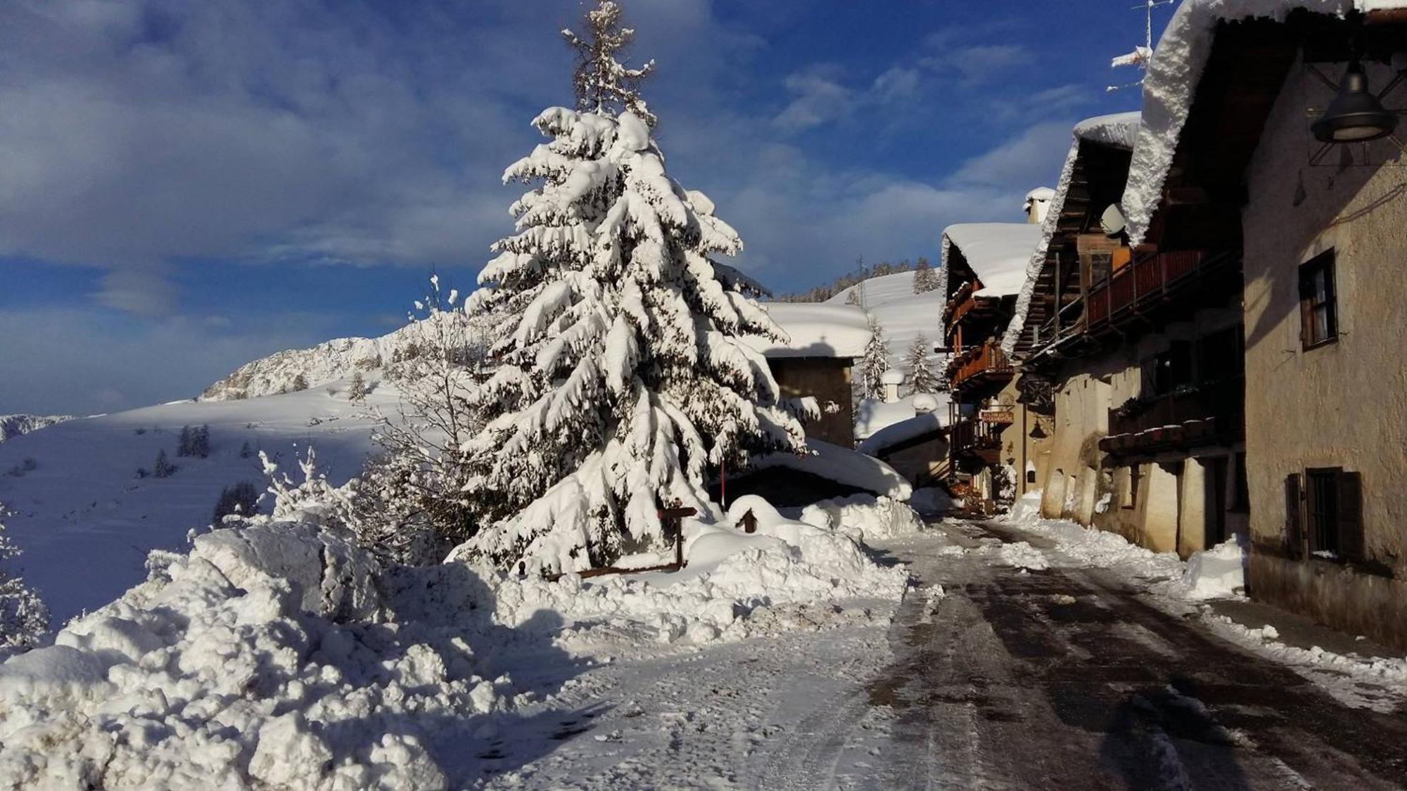 Il Fraitevino Hotel Bed & Breakfast Colle Colle Sestriere Exterior foto