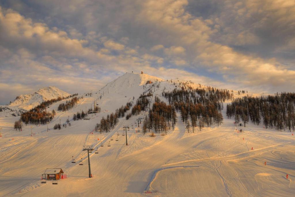 Il Fraitevino Hotel Bed & Breakfast Colle Colle Sestriere Exterior foto